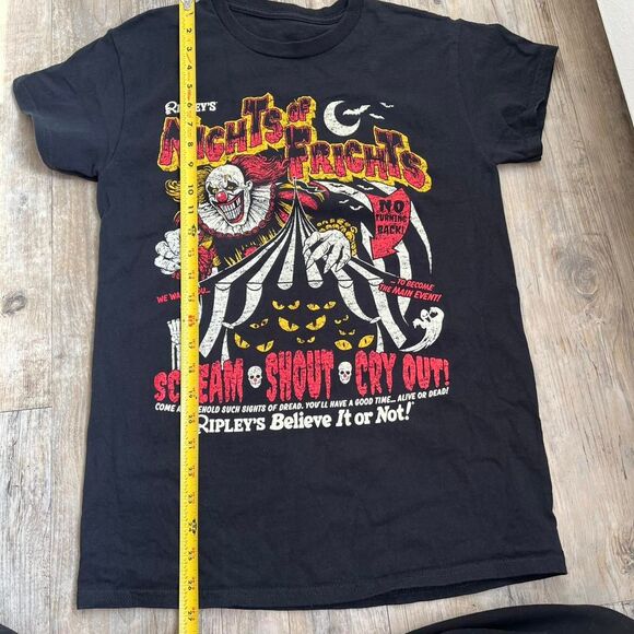 Halloween Vintage T-shirt Ripley's Nights of Frights M Black 90s Spooky - Picture 6 of 7